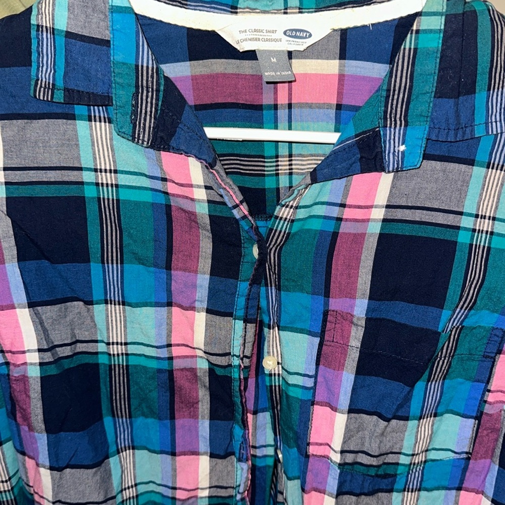 Button up - Picture 2 of 2